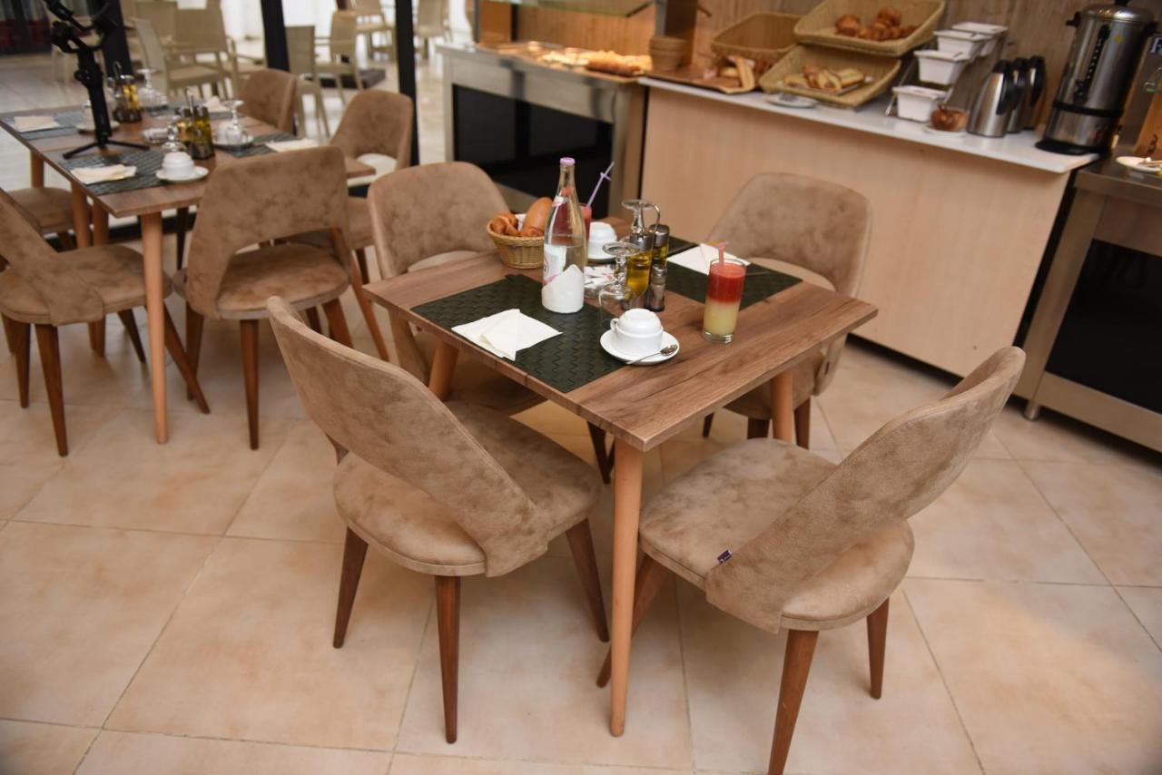 Downtown Tunis Hotel Zewnętrze zdjęcie